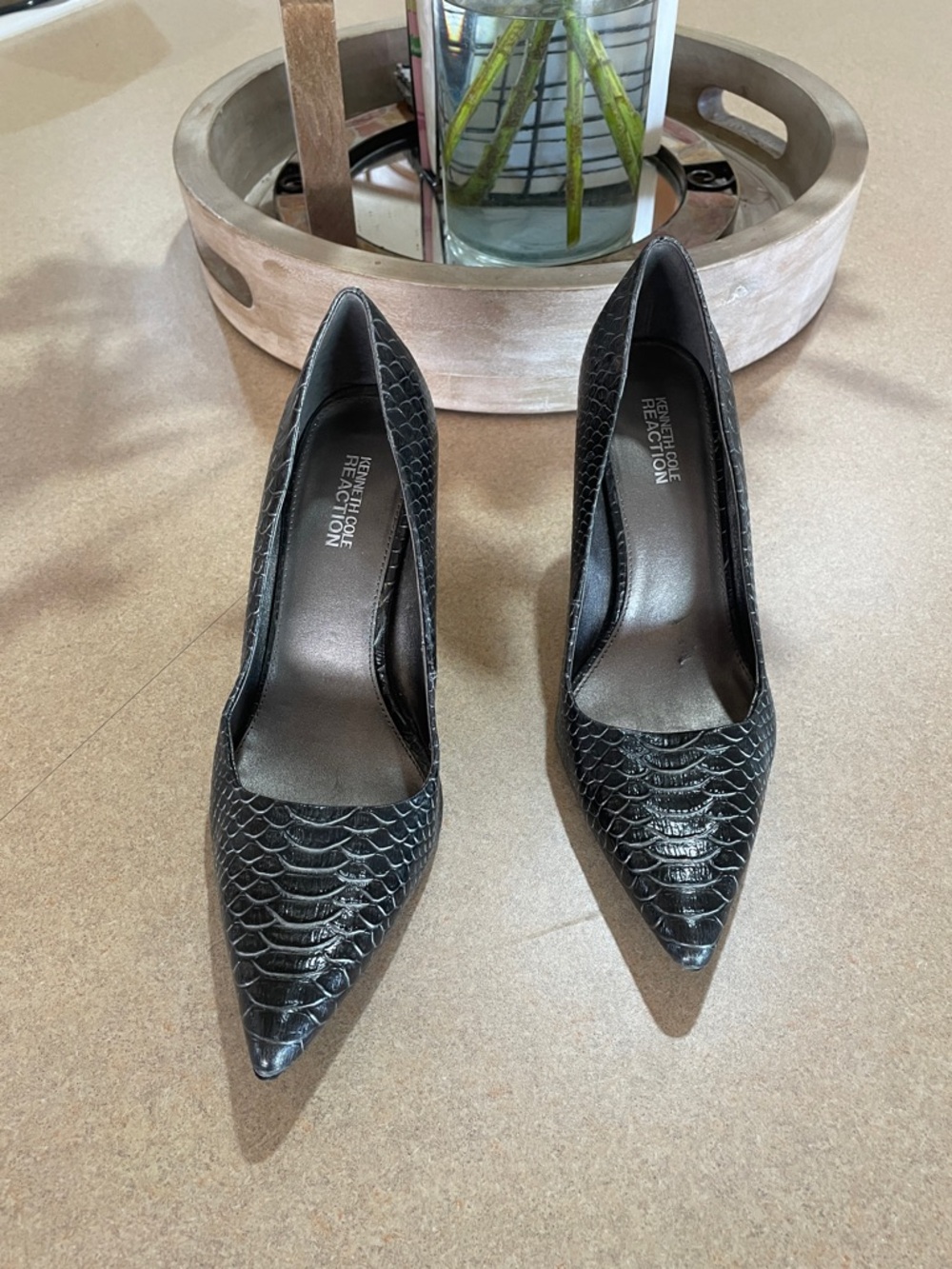 Kenneth Cole Reaction Dark Grey Croc-Embossed Pointed Toe Pumps